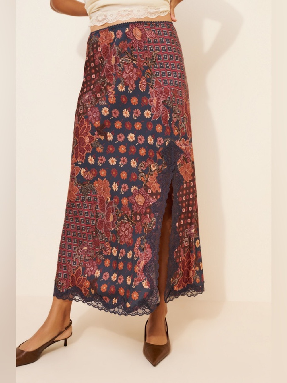 Spell Beachwood Lace Bias Maxi Skirt Floral Brown Red Blue Medium